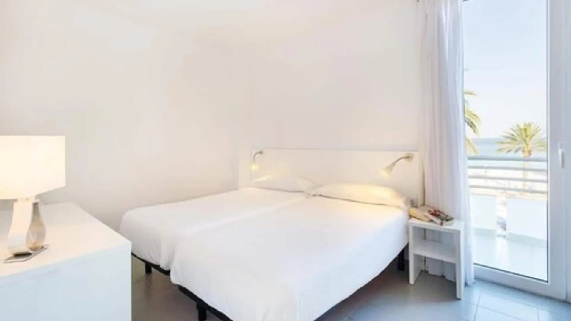 Morito Beach Apts Cala Millor  3*, Cala Millor (Mallorca)